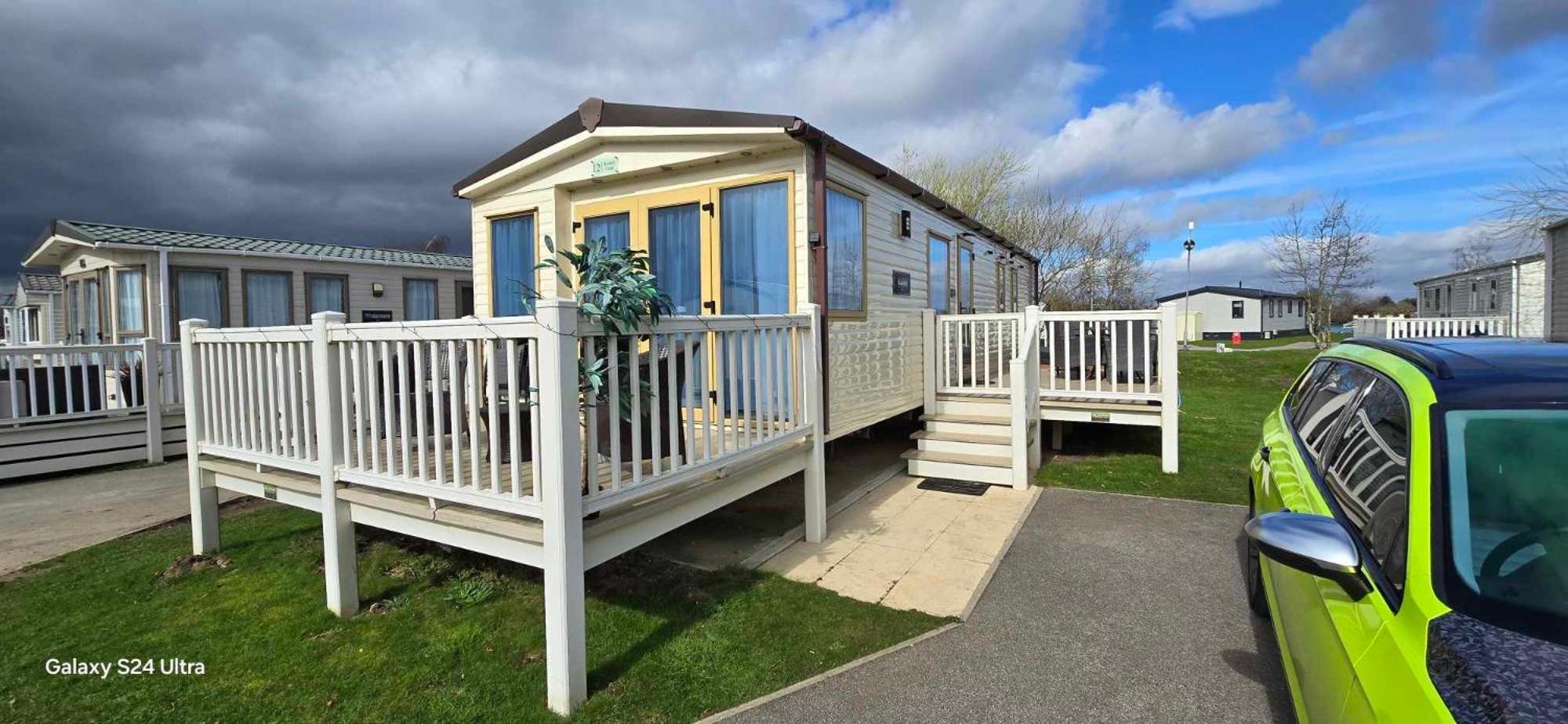 Rj Luxury Caravan Hire 2 With Hot Tub Tattershall Exterior photo